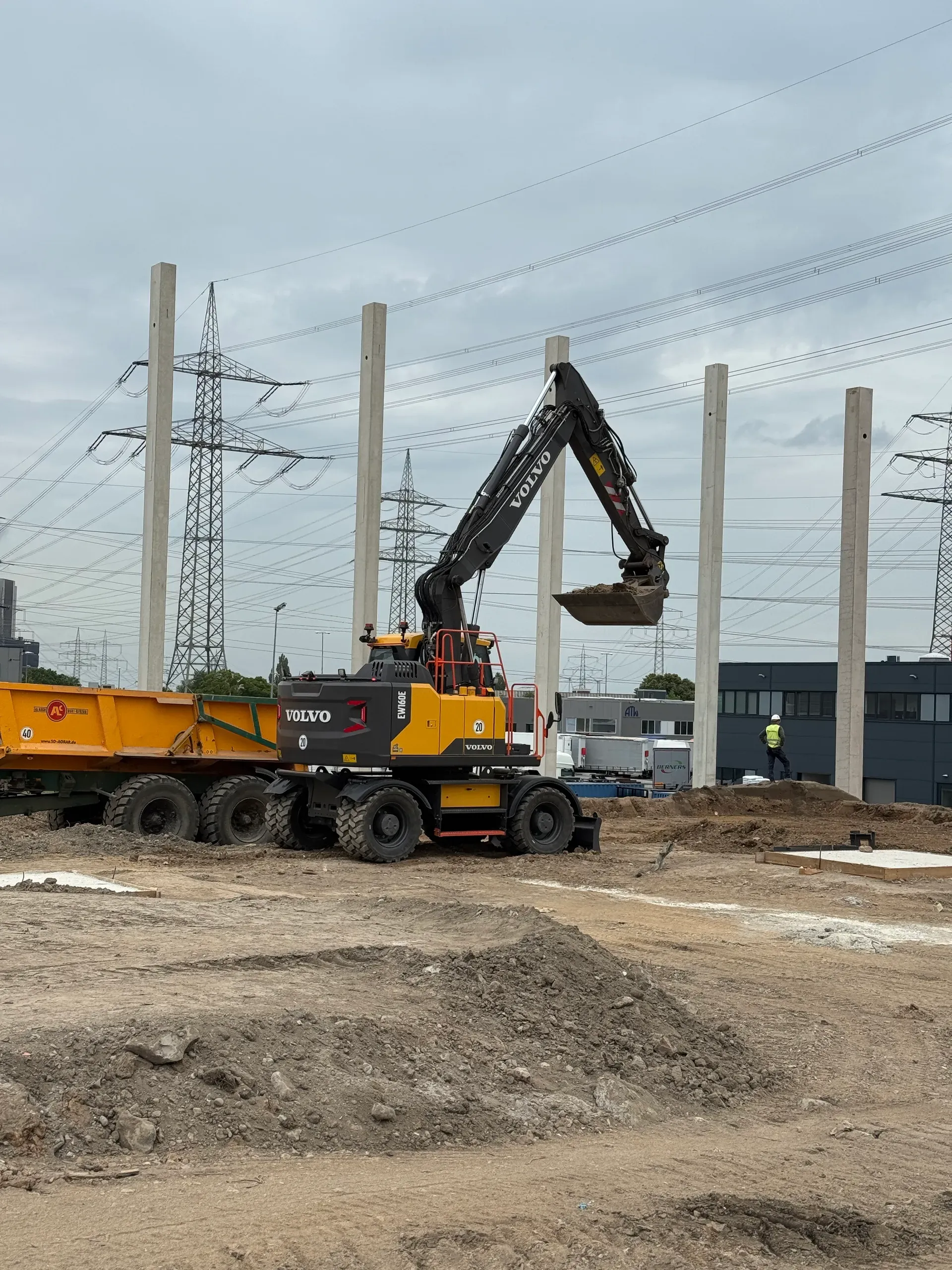 Galeriebild von Logistikhalle Eschweiler - Projektkategorie: Erdbau in Eschweiler